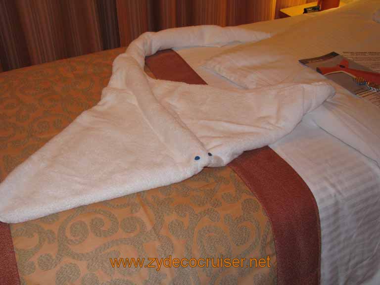 307: Carnival Splendor, Tallinn, Estonia, Towel animal, Stingray