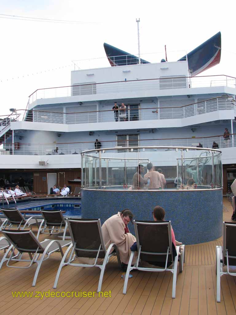 072: Carnival Splendor, 3 Day, Sea Day, Linear Lido Pool