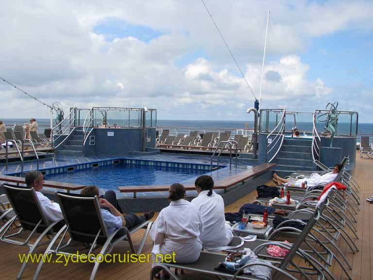 081: Carnival Splendor, 3 Day, Sea Day, Linear Lido Pool