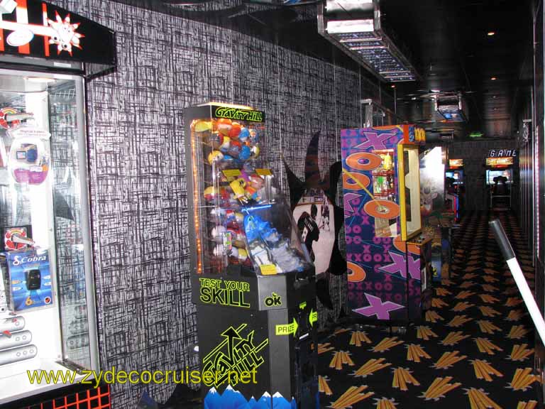 105: Carnival Splendor, 3 Day, Sea Day, Video Arcade, 