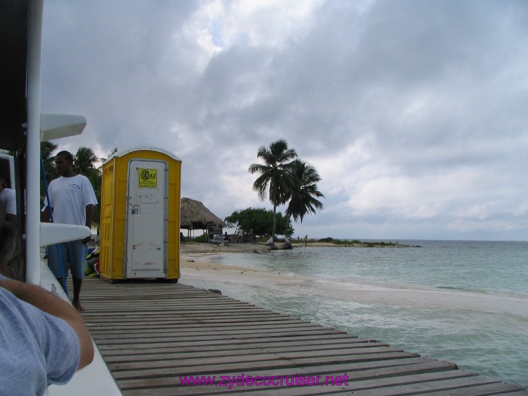 006: Carnival Valor, Belize, Goff's Caye