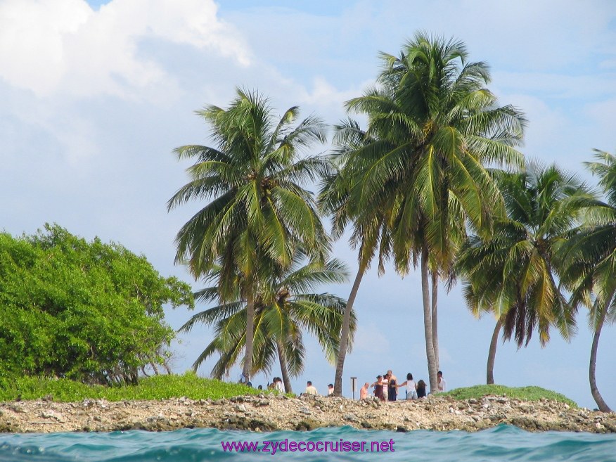 033: Carnival Valor, Belize, Goff's Caye